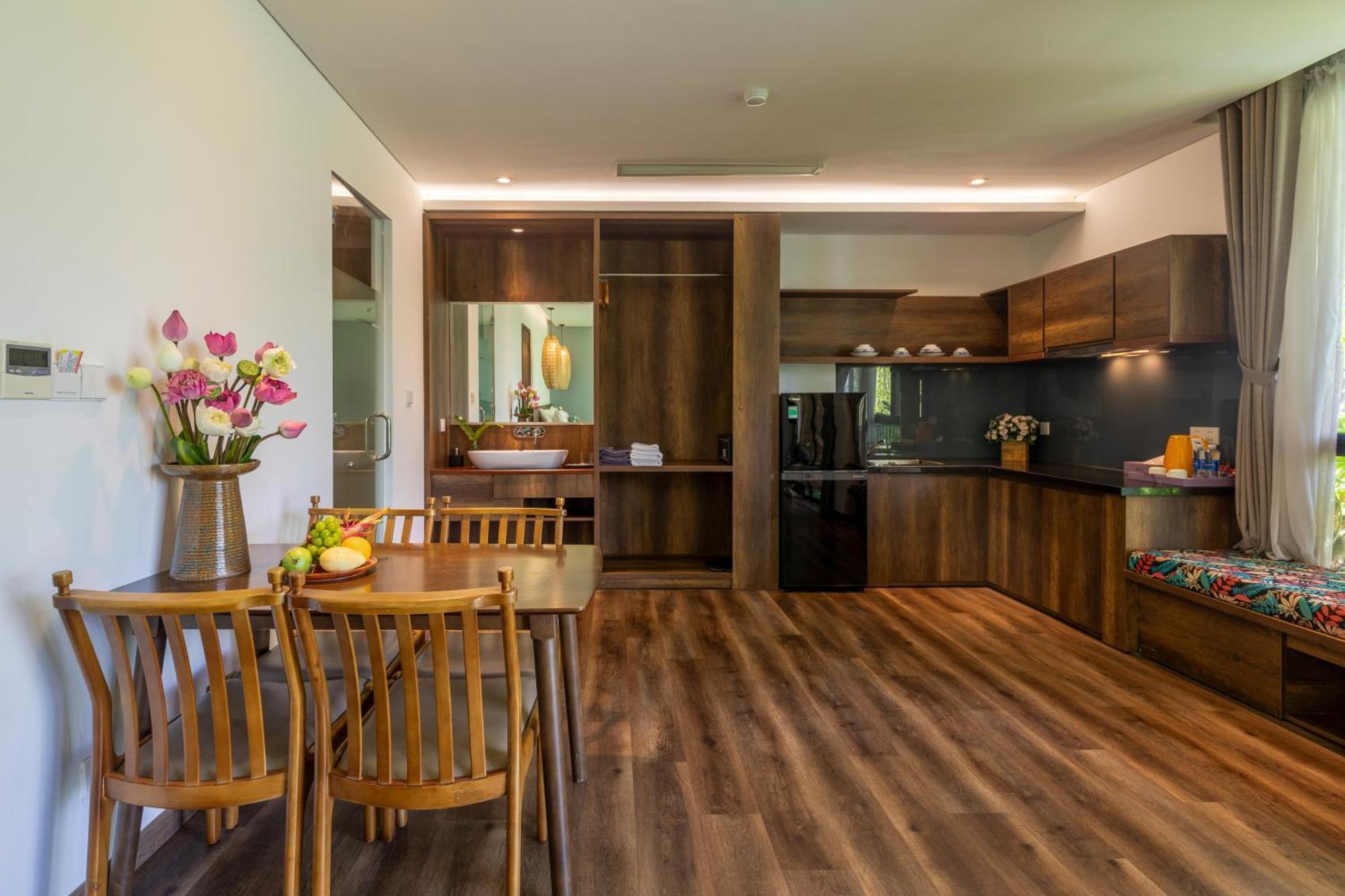 Khách sạn hẻo lánh K House 4*